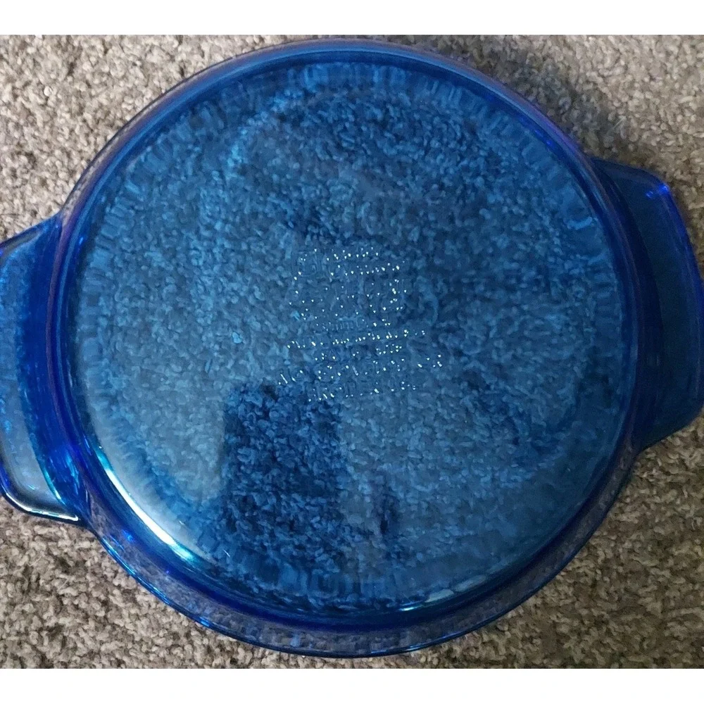 Vintage Anchor Hocking USA Cobalt  Blue Glass 1 qt Deep 2